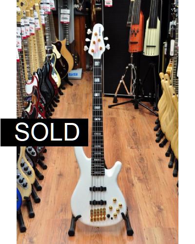 Yamaha NEII White